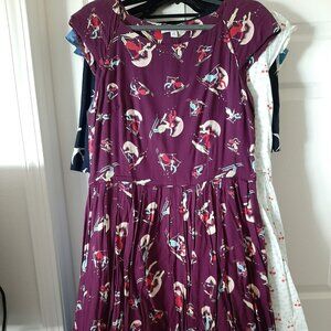 Emily and Fin Claudia dress in skiers, size large